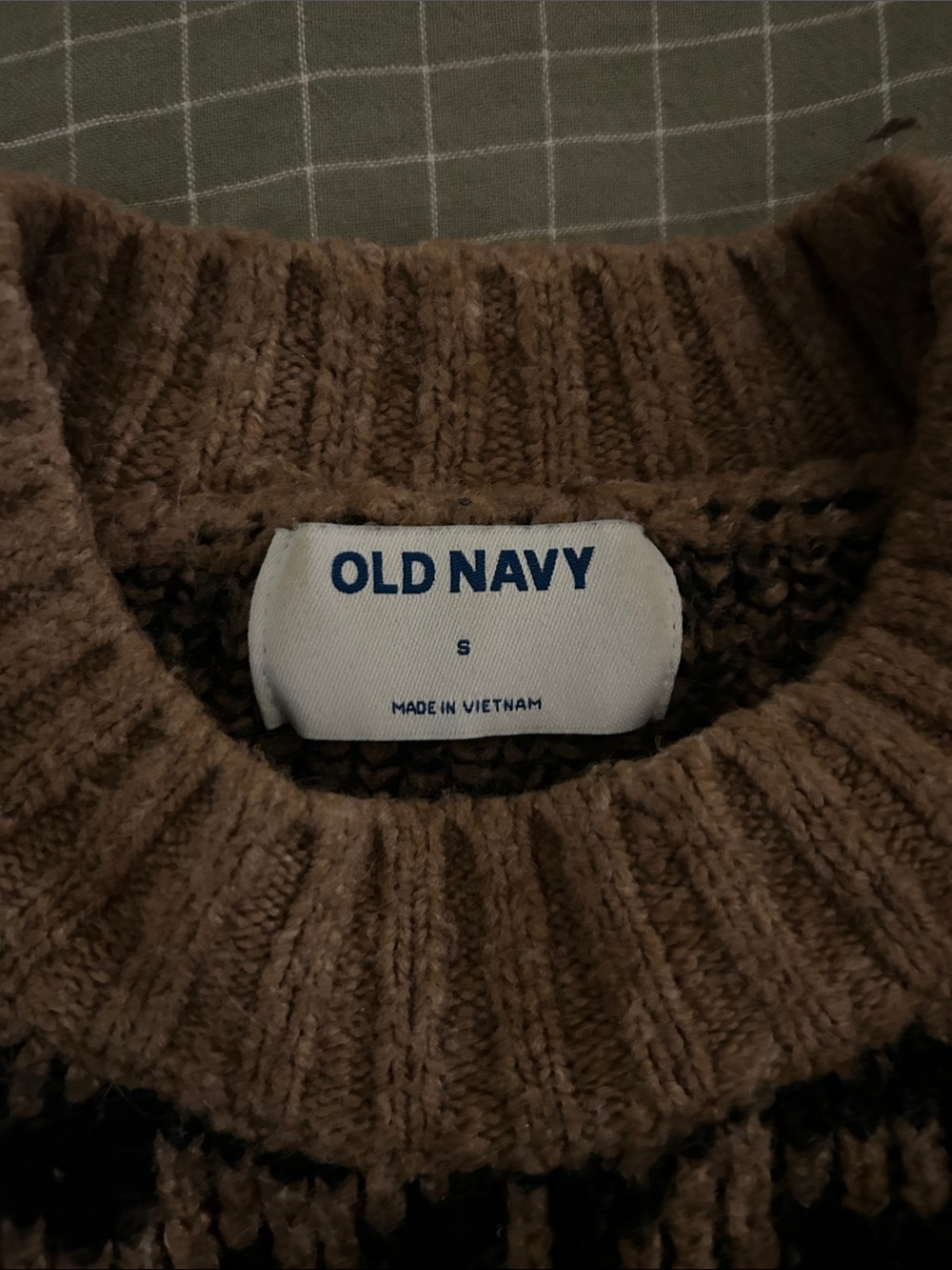 Old Navy Brown and Black Leopard-Print Crewneck Sweater, Size small - Picture 2 of 3